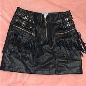leather zip mini skirt